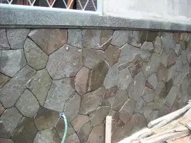Pengadaan dan Pemasangan Batu Templek