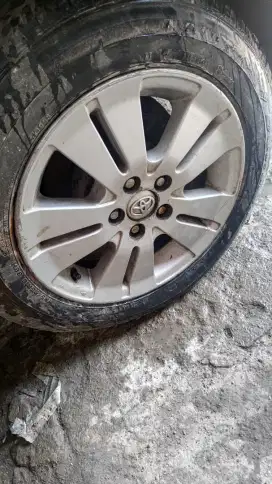 Velg Toyota Wish R15 Original