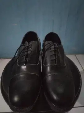 Jual sepatu pantofel ukuran 41