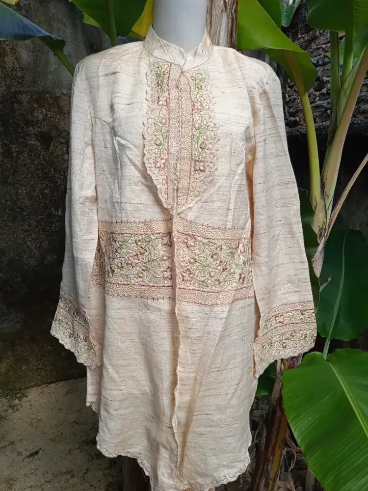 Atasan Kebaya Modren Second