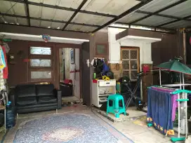 Rumah siap huni lokasi komplek adipura