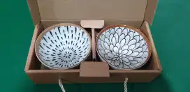 Dijual murah 1 set mangkok porselen plus box