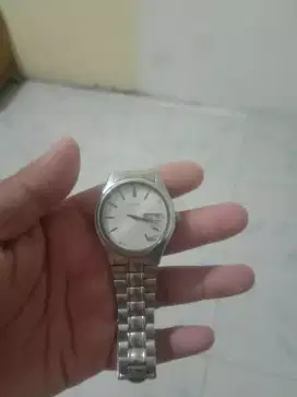 Jam seiko 5 Quartz asli dan original minus mati total masih kilat