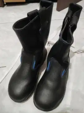 Sepatu Safety Boots Dr. OSHA