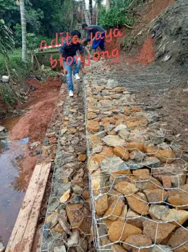 Kawat bronjong murah 2x1x0,5