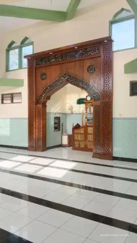 Mihrob Masjid Mihrob Musholla Ukir Kaligrafi Bahan Full Jati Perhutani