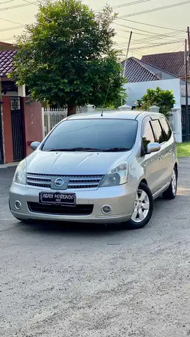 Grand livina Ultimate matic 2010 kondisi antik