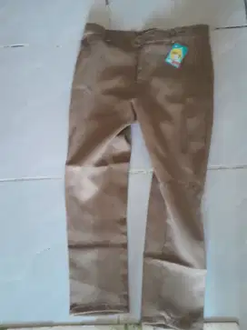 Celana chino anak