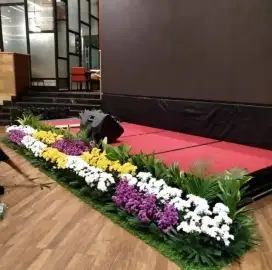 Hiasan bunga untuk acara dekorasi taman panggung