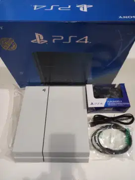 Ps4 fat hdd 500gb  full game