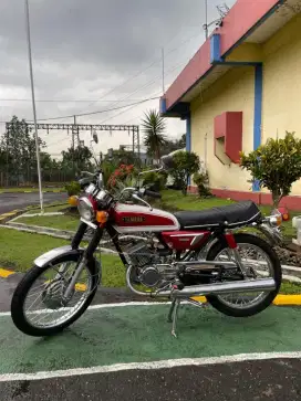 Dijual Motor Yamaha AS3 Twin 125