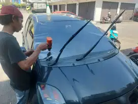 panggilan pasang atau ganti kaca film mobil
