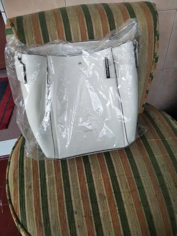 Dijual Tas Hush Puppies ori baru blm pernah dipakai