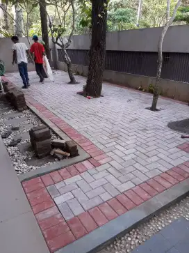 Press Hidrolik Buat Jalan &amp; Taman