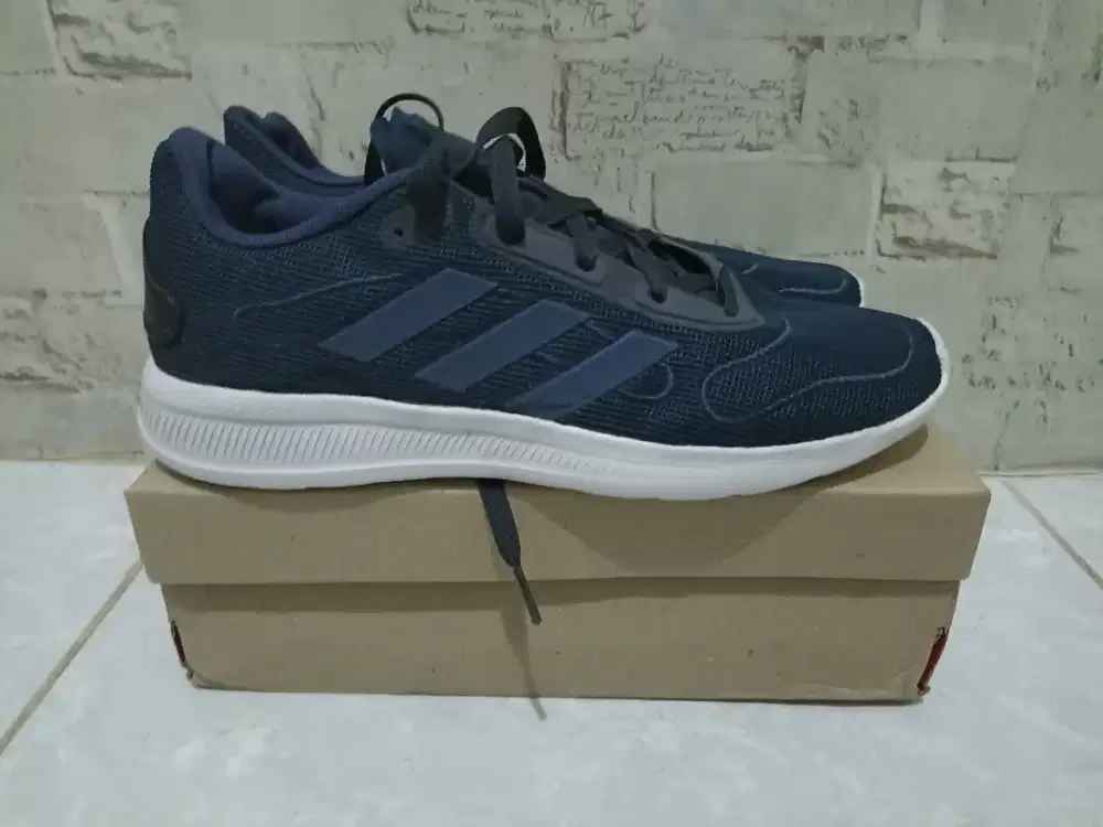 Sepatu Adidas Bounce Premium