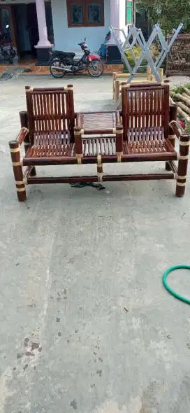 Kursi bambu santai