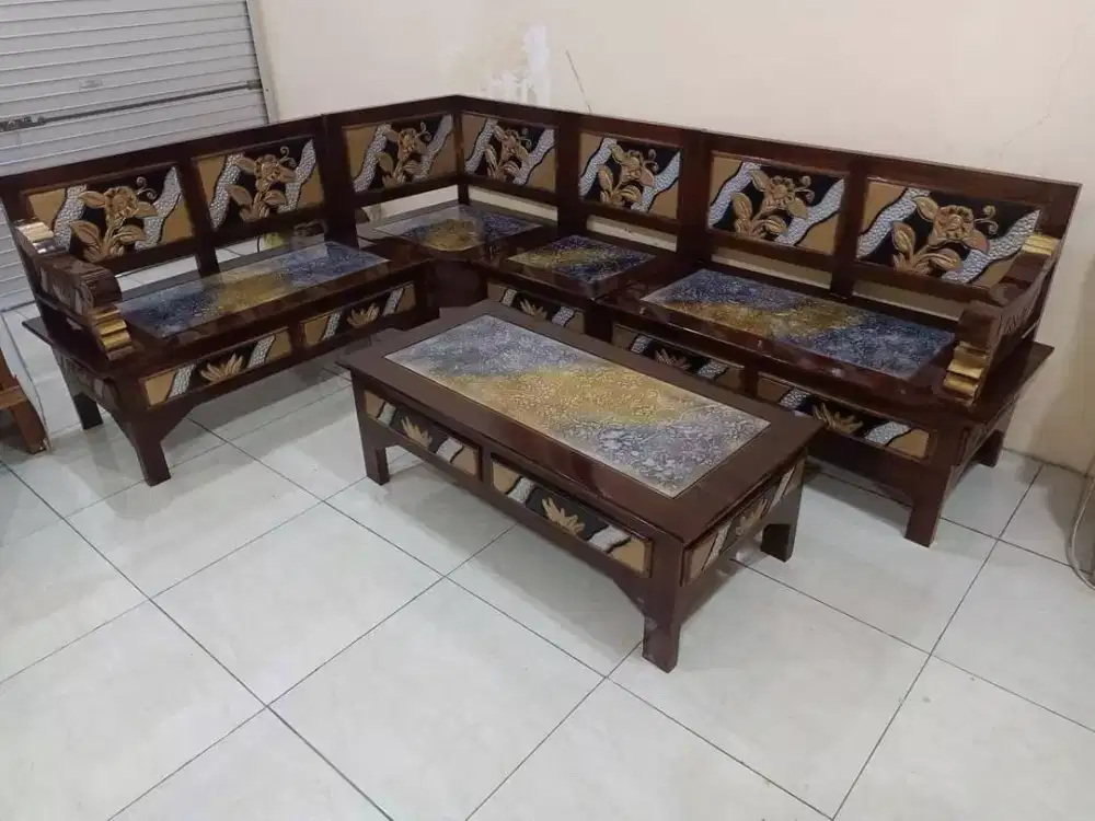 Kursi Akasia/Sudut Motif Marmer