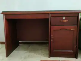 Meja kerja/meja kantor/meja belajar kayu