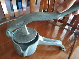 Perasan buah manual jadul lawas antik vintage:not blender mikser italy