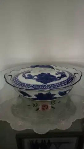 Turen Keramik Biru Putih