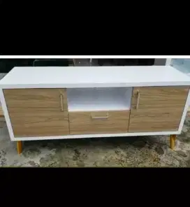 Meja minimalis  tv retro hpl