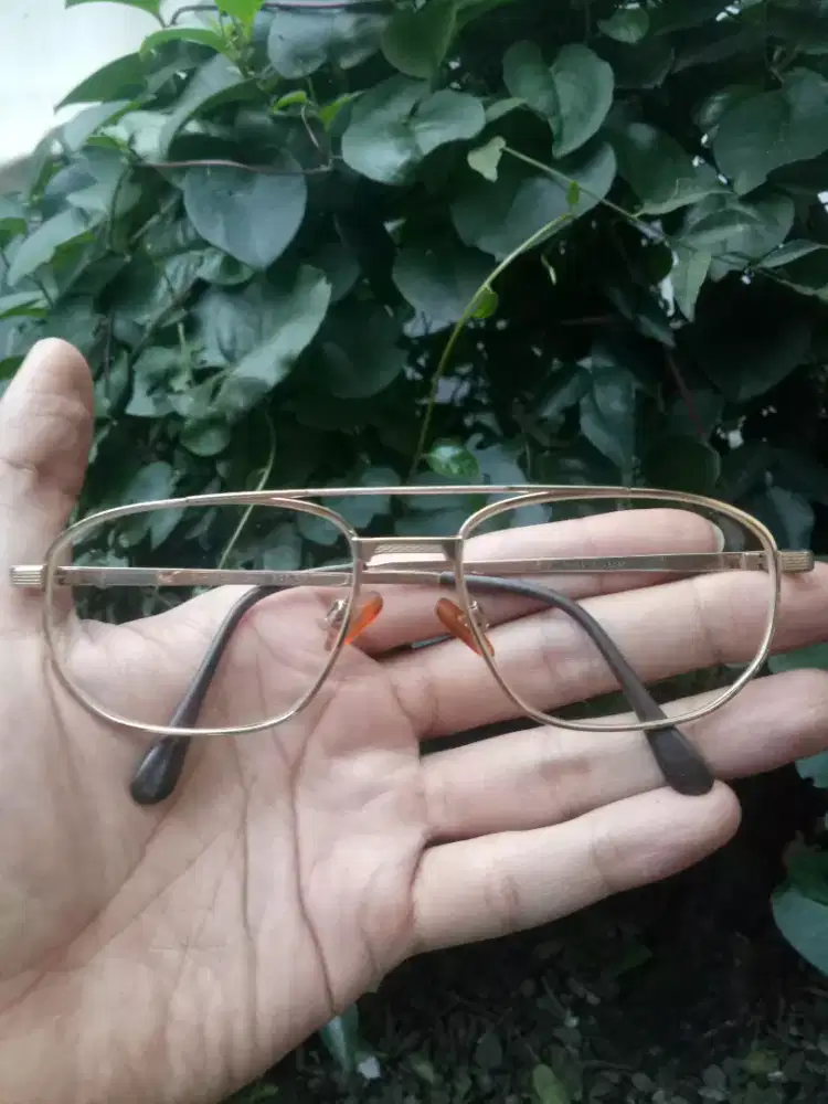 Kacamata GARY DAVIDSON Titanium Japan original