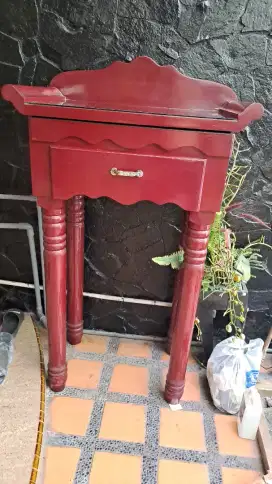 MEJA SEMBAHYANG  ukuran 68 x 48 x 128vm