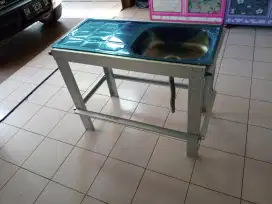 Tempat cuci piring