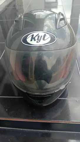 Helm KYT RC7 Full Face