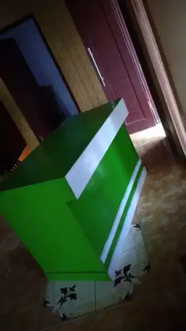 Meja kasir murah