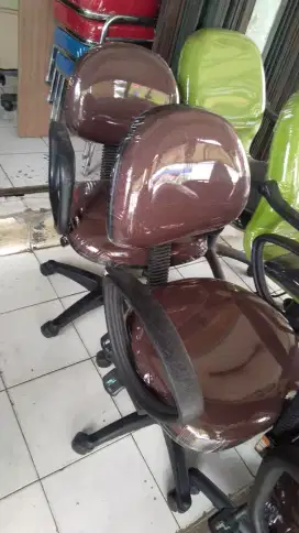 Kursi belajar putar