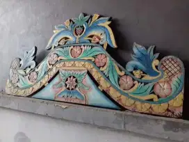 Ukiran mahkota jadul