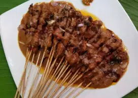 Sate ayam bumbu kacang