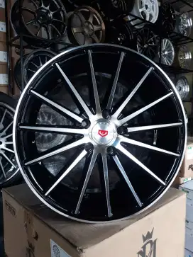 VELG VOSSEN R17×75/85 H5×114 XOVER,HRV,BRV,TERIOS,RUSH,INNOVA,XPANDER