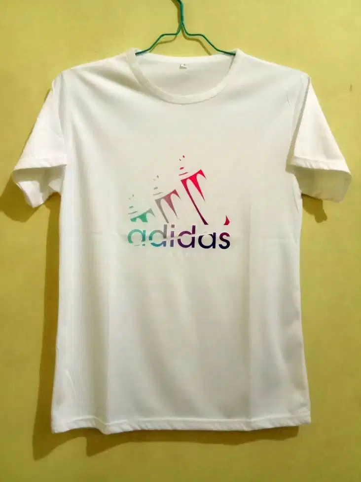 Tshirt kaos baju adidas