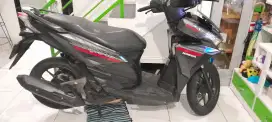 Vario LED 2017 Hitam