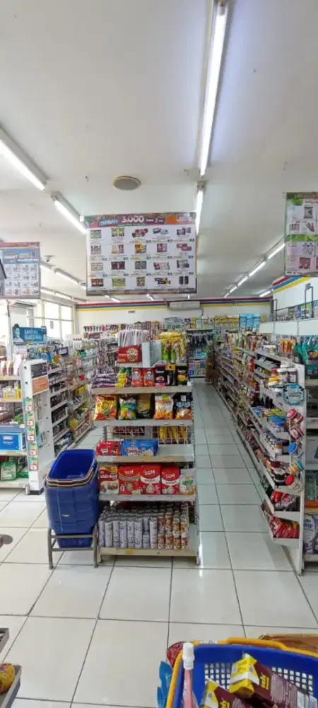 Borongan Rak Indomart bekas