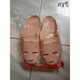 Sandal Smile Anti Air