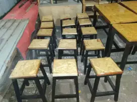 Bangku cafe ...