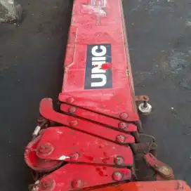 Dijual crane 5 ton unic 6 secsion import jepang bergaransi seal