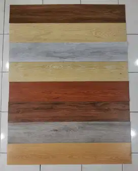 VINYL FLOORING LANTAI KAYU STICKER LANTAI TEBAL 1,5MM