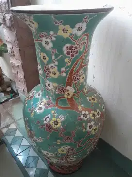 Keramik antik asli