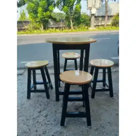 Meja kafe bulat /meja nongkrong