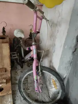 Sepeda bmx pink Wimcycle apa adanya. Siap pakai.