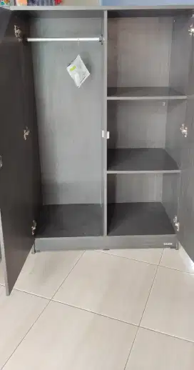 Lemari 2 pintu second