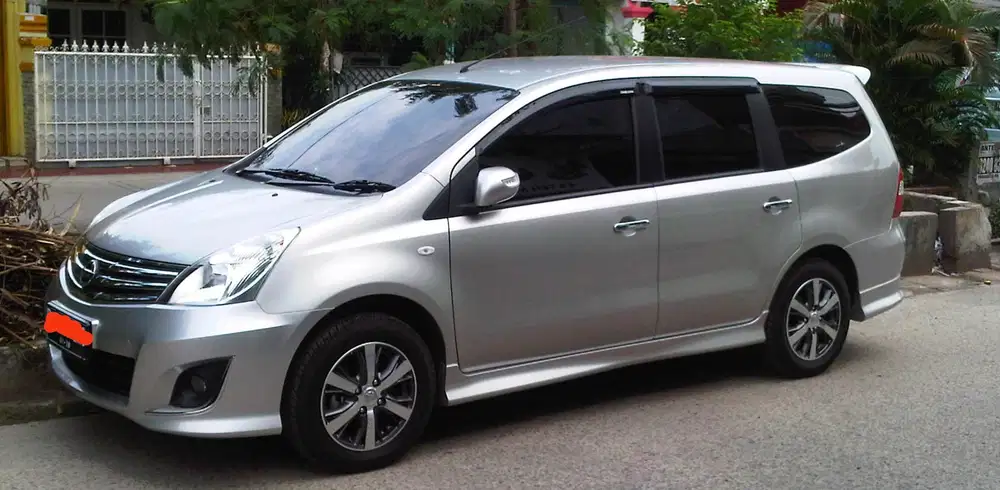 Nissan Grand Livina Manual 2013