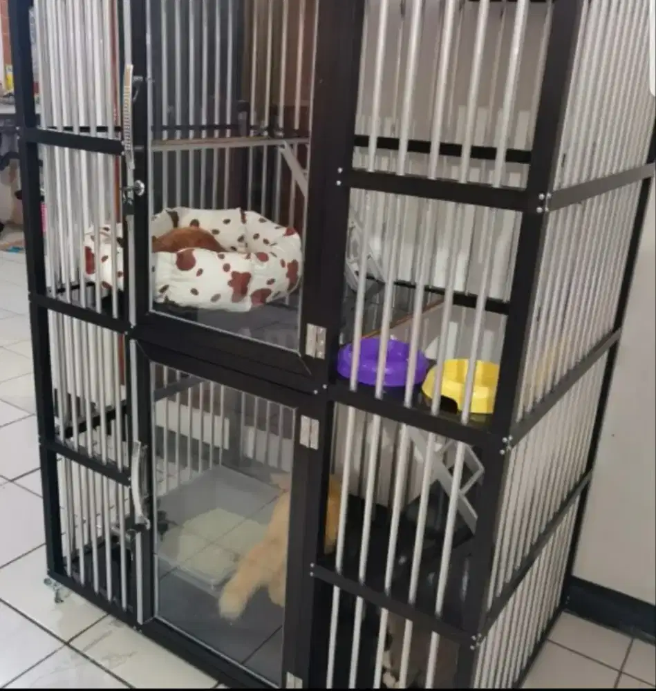 Kandang kucing alumunium