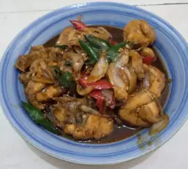 Ayam lada hitam.
