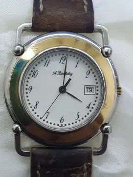 Jam tangan wanita antik