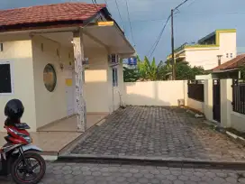 Rumah kontrakan.